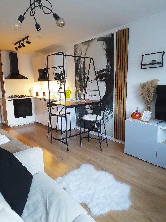 Apartament Ogrodowa Studio Warszawa Exteriér fotografie